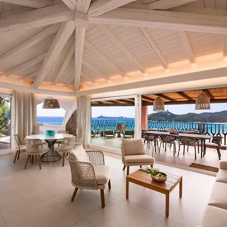 Villa Mannus - Splendida Vista Mare Con Piscina