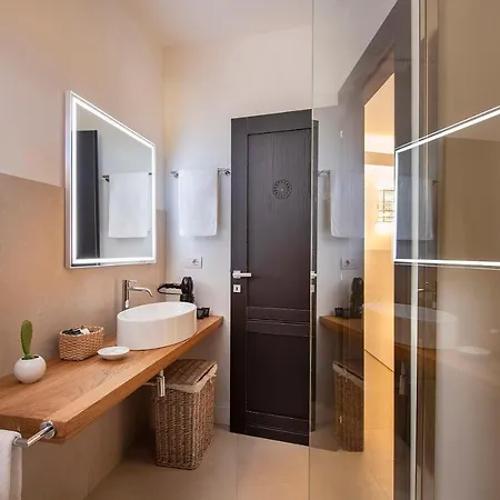 Mannus - Splendida Vista Mare Con Piscina * Villasimius