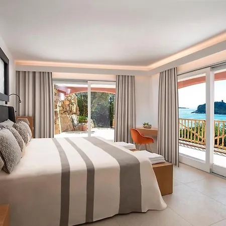 Mannus - Splendida Vista Mare Con Piscina *